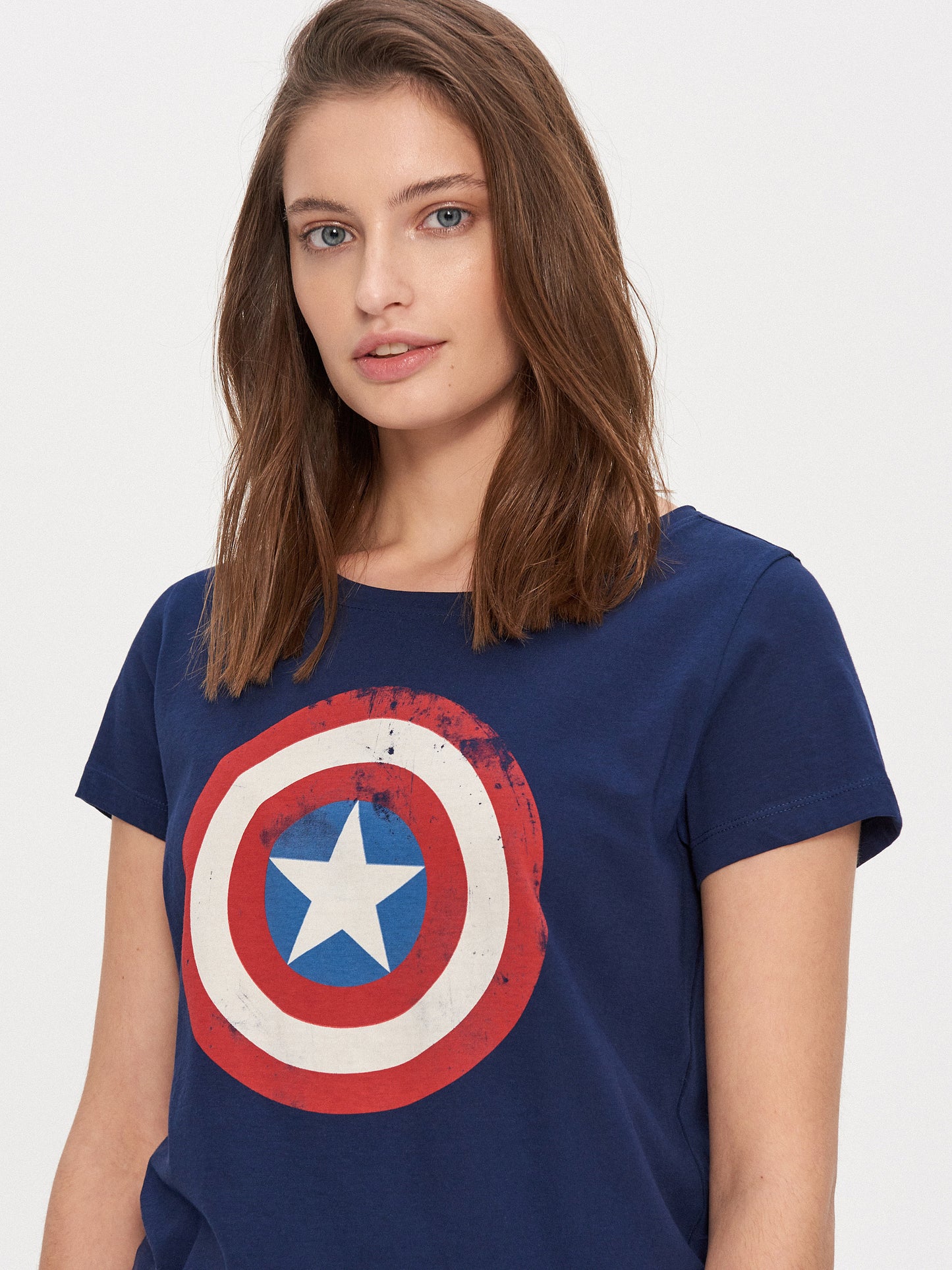 Captain America Women’s Distressed Shield T-Shirt – Royal Blue